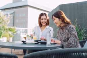 【管理栄養士監修】糖質制限vs脂質制限、どっちが痩せる？