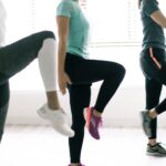 姿勢を直すと痩せやすくなるのは本当？パーソナルトレーナーがプロの目線で解説